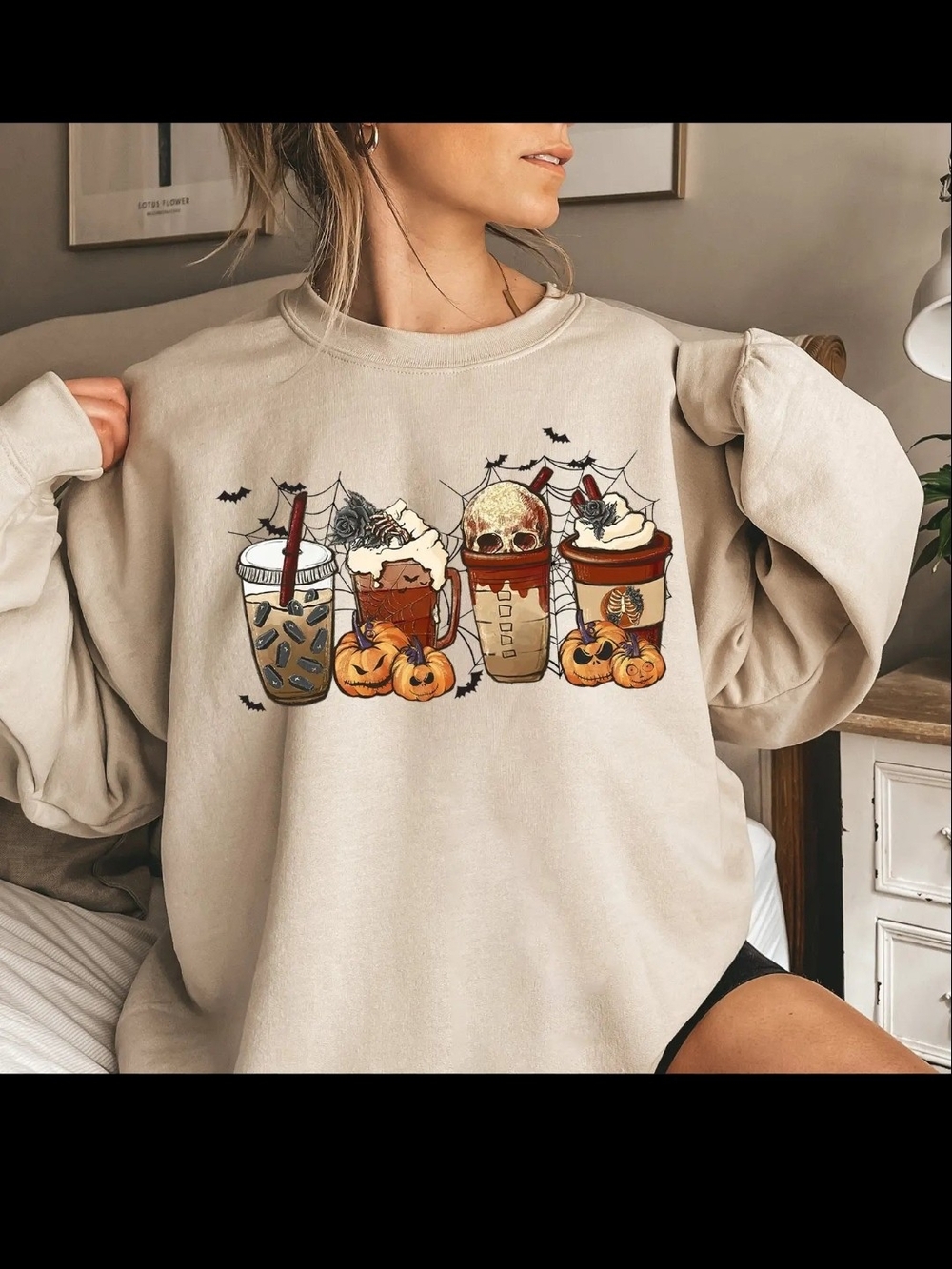 Halloween Pumpkin Latte Graphic Sweatshirt - Beige